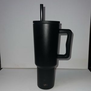 Simple modern tumbler